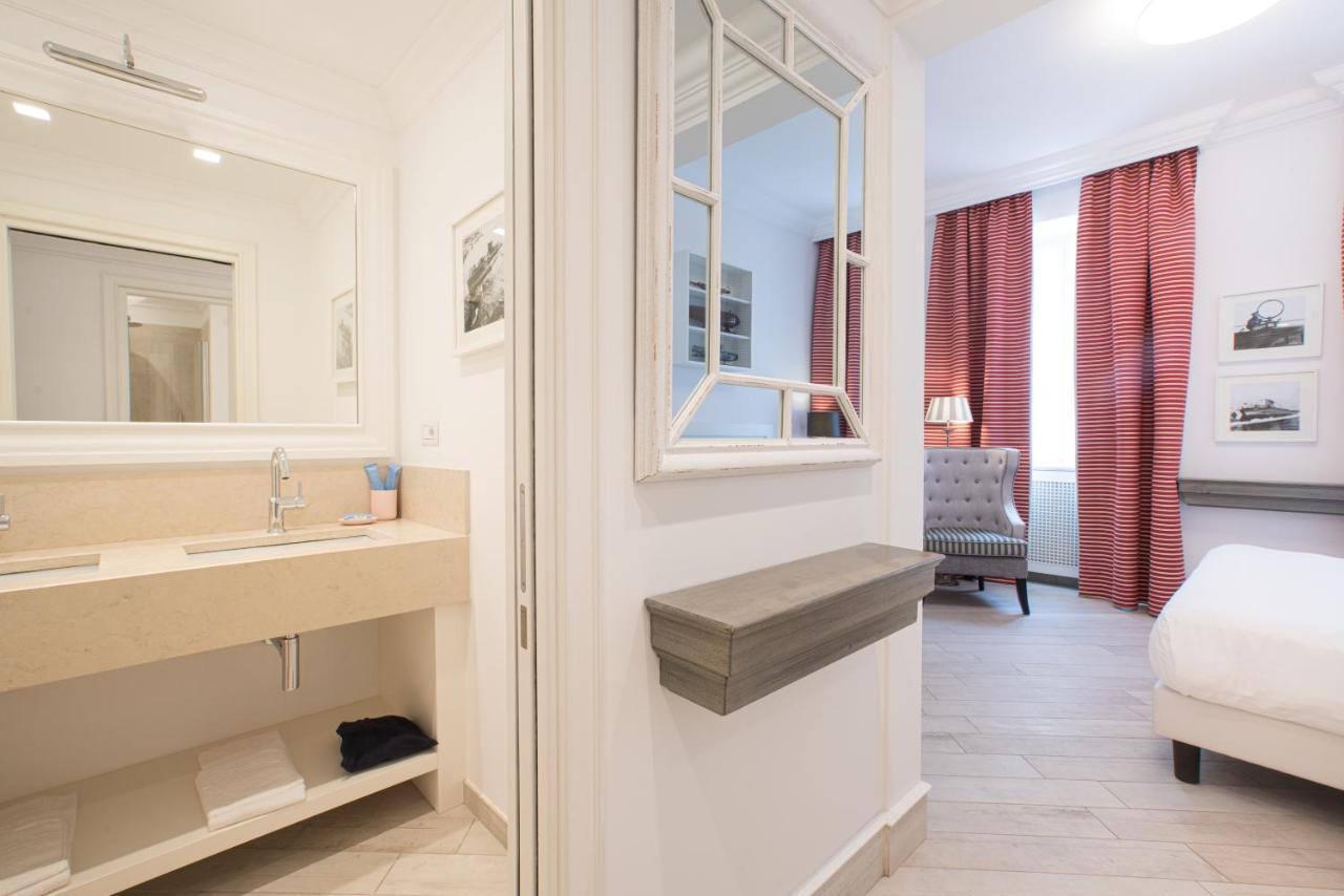 Hotel Marina Charming Rooms Finale Ligure Buitenkant foto