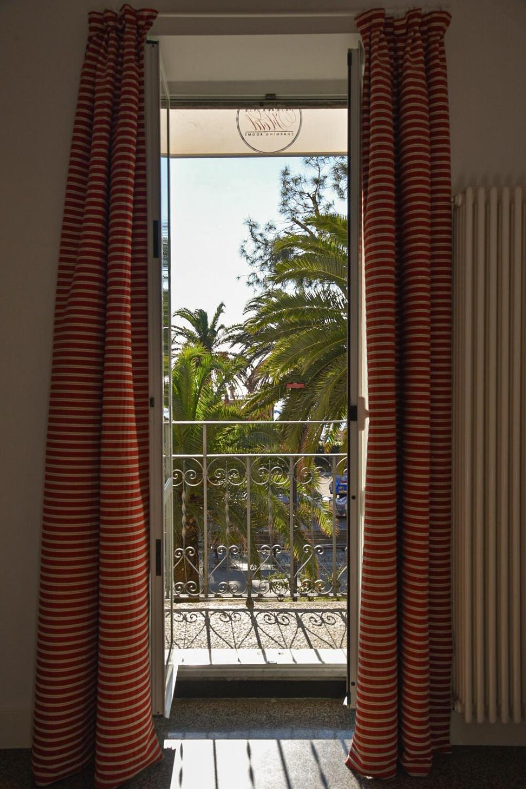 Hotel Marina Charming Rooms Finale Ligure Kamer foto